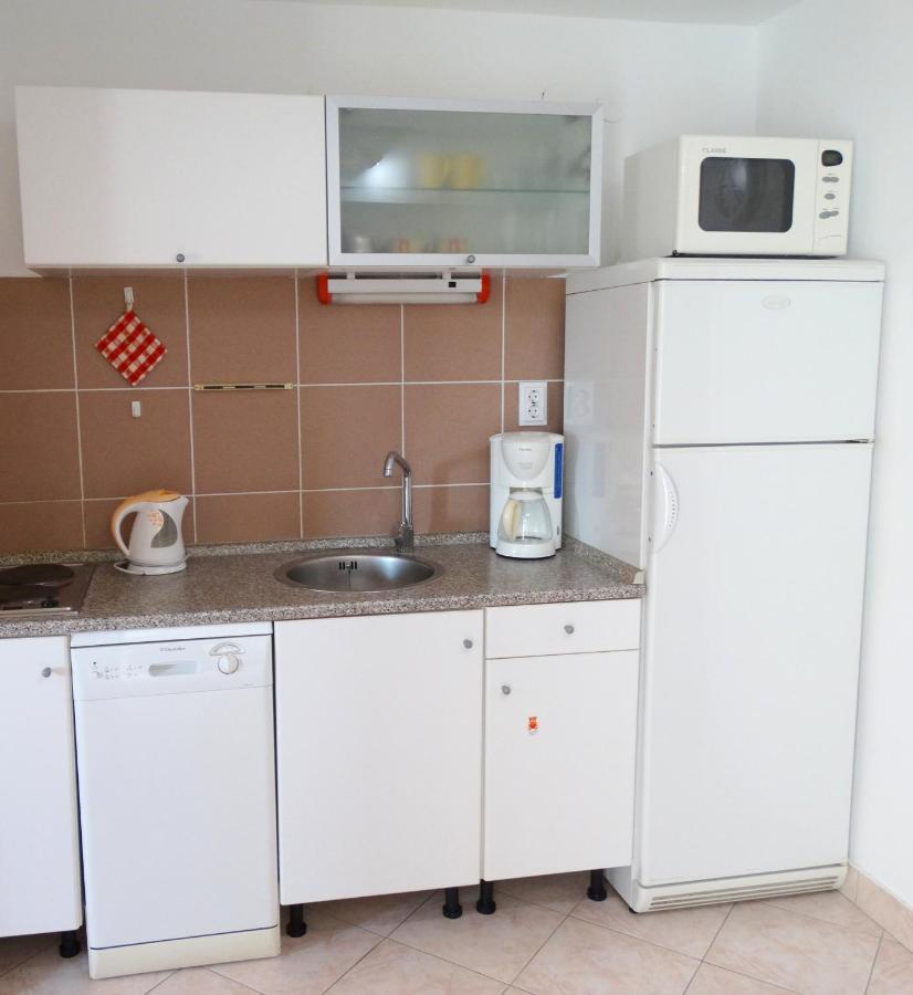 Apartman Crikvenica 30048 - Jasna Buitenkant foto